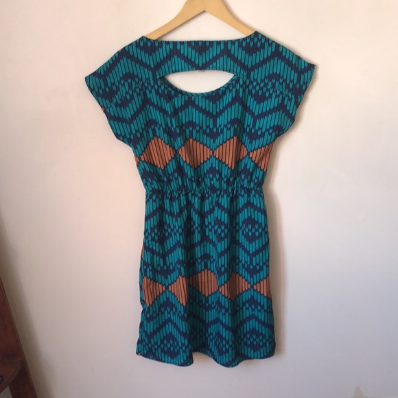 Summer Dress - Picture 3 of 7